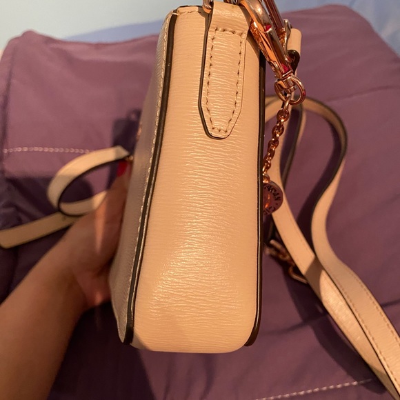 DKNY crossbody bag - Picture 2 of 3
